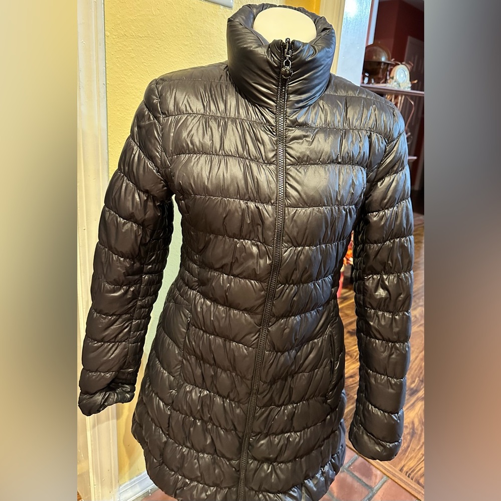 Laundry by shelli segal long puffer coat Sz M
